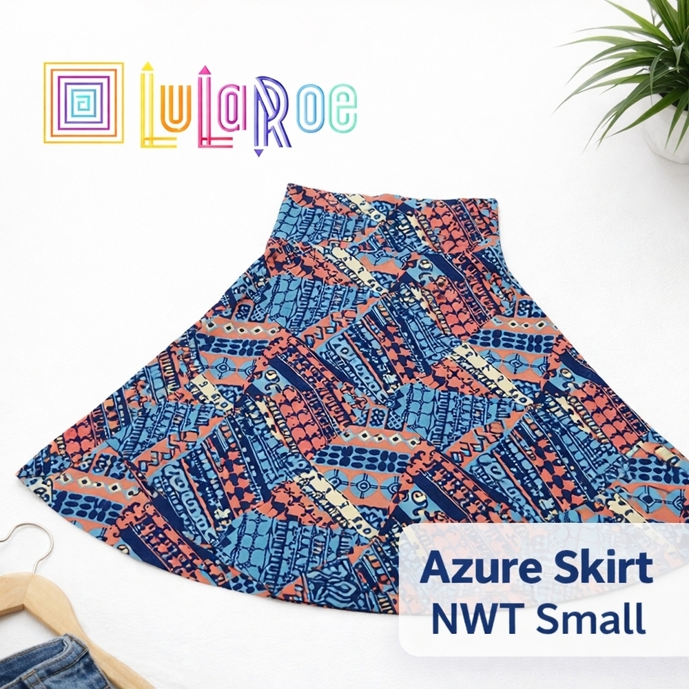 NWT LuLaRoe Azure Skirt Small NWT Blue Coral Geometric Simply Comfortable Flare